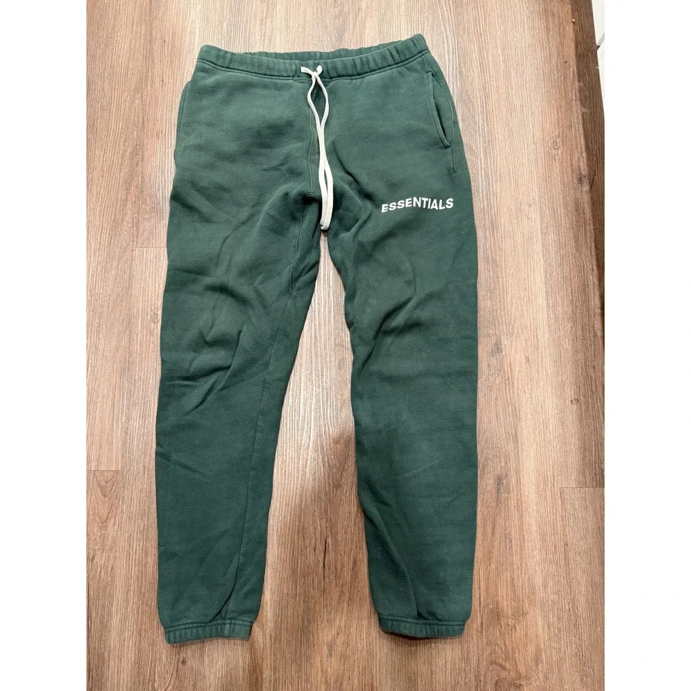 Essentials Fear of God Mens Forest Green Logo Sweatpants Joggers Size M 3553